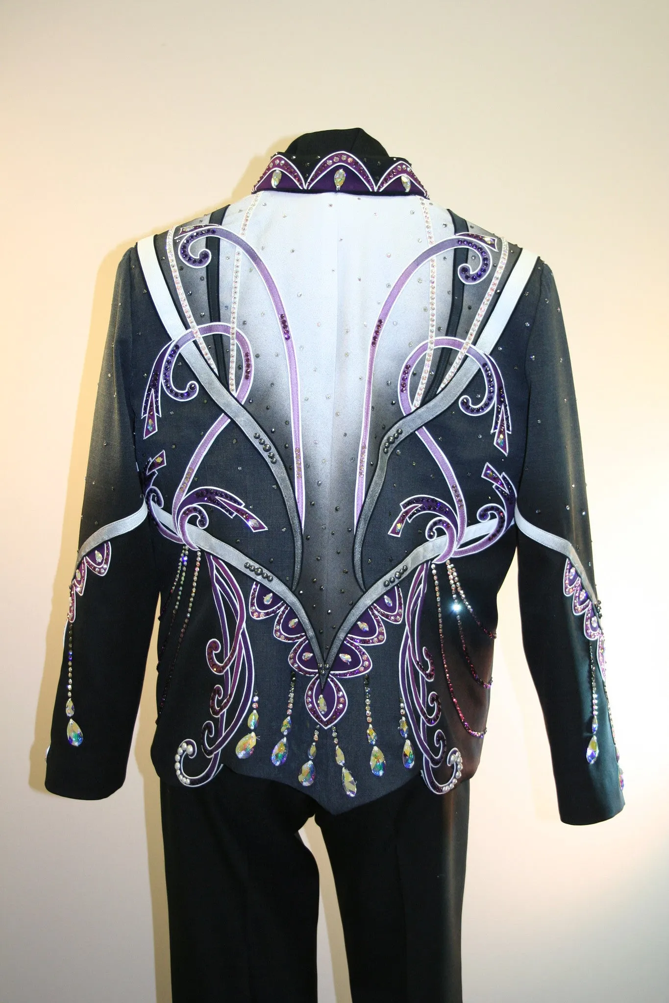 Budget Black and Purple Showmanship Outfit, Ladies XL, 1897AB