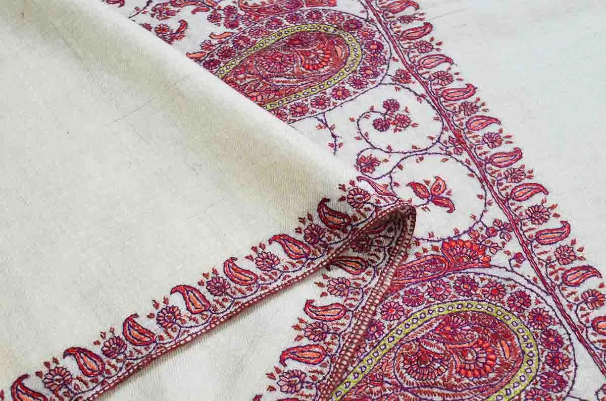 white palla emb. shawl - 4986